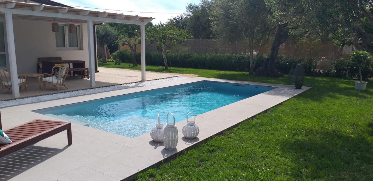Villa Federica Con Piscina/With Pool Santa Maria Del Focallo Exterior foto
