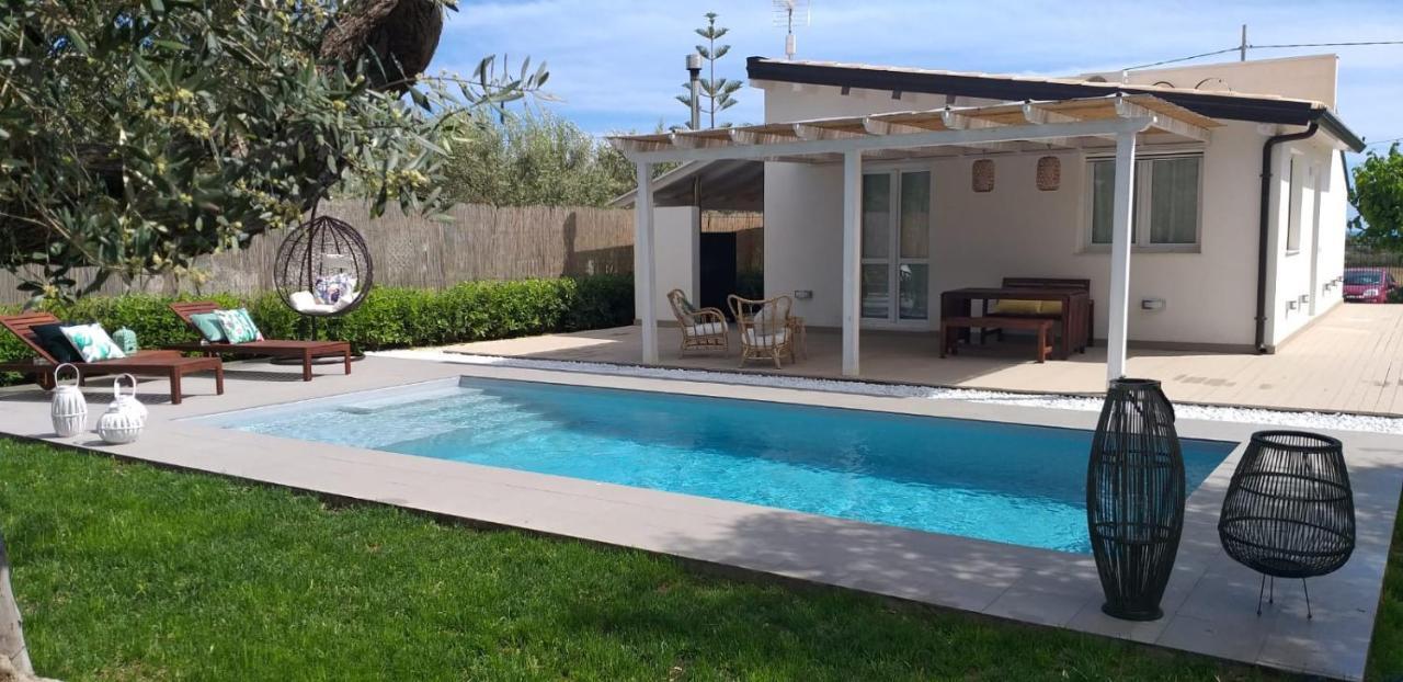 Villa Federica Con Piscina/With Pool Santa Maria Del Focallo Exterior foto